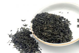 宏鑫茶厂为大家介绍红茶的作用